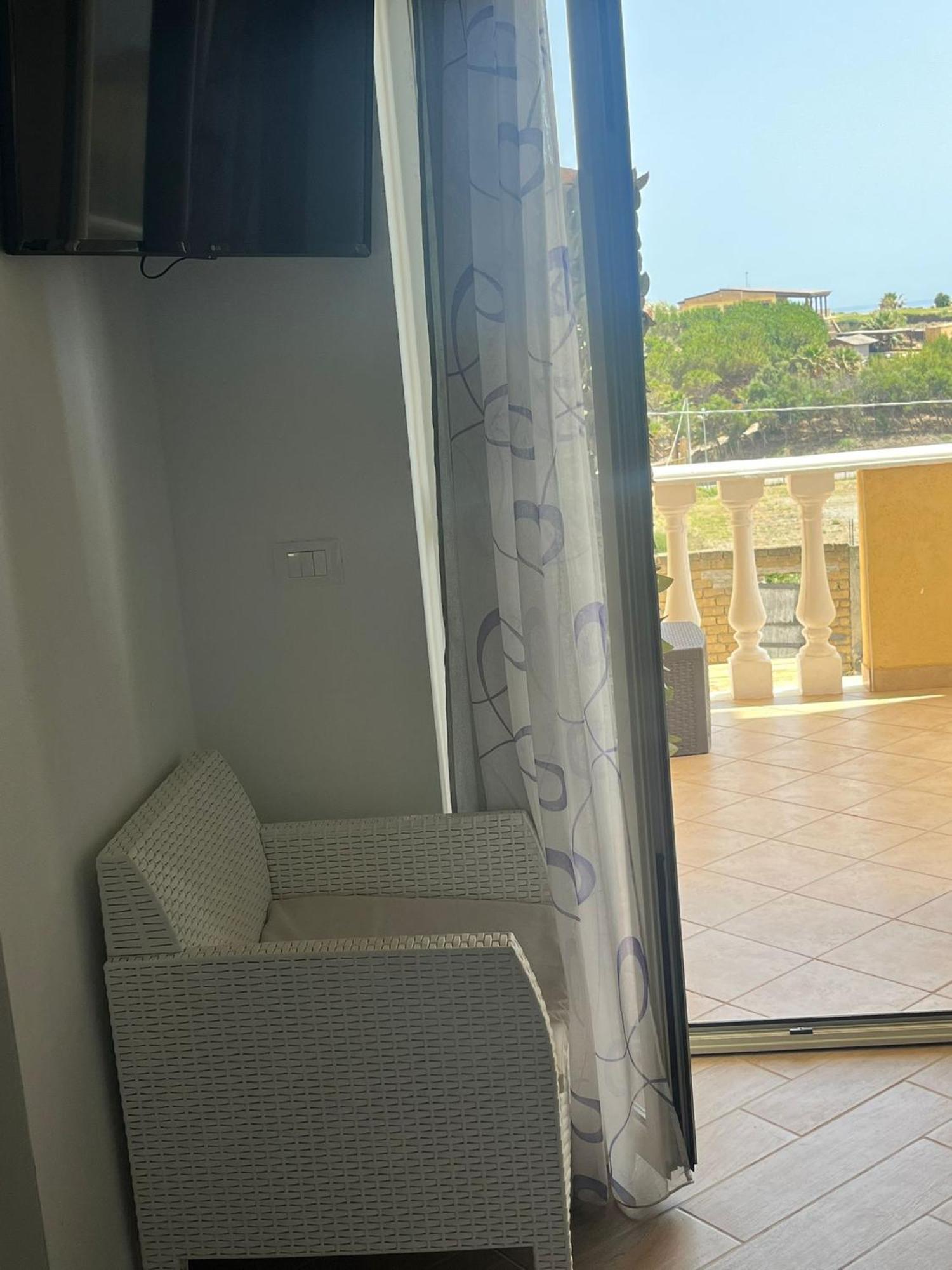 Al Faro Bed and Breakfast Realmonte Buitenkant foto